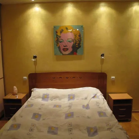 With Jacuzzi Bath 베오그라드